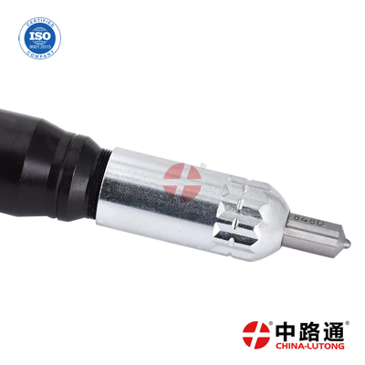 Common Rail Diesel Fuel Injector 095000-7050 0950007050 D25-001-900 D25001900 for KOMATSU 