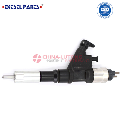 Common Rail Fuel Injector 095000-5150 095000-5150 Diesel Injector Nozzle RE524361 SE501936 For JOHN DEER 095000-5151