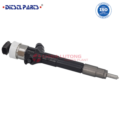for Toyota Hiace Hilux 2KD-FTV 2.5D 23670-30300 Common Rail CR Injector 23670-0L010 23670-30300 095000-7760 095000-7761 Denso Type for Toyota HILUX VIGO 2KD Hiace 2.5 D 2KD-FTV