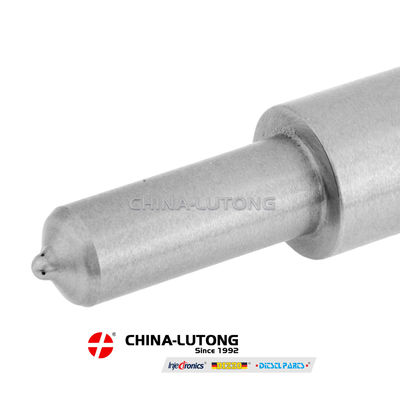 6801052 Injector Nozzle manufactured by China lutong  6801052 for MASSEY FERGUSON MF 660 680 Perkins 1006.6T Tractor Engine
