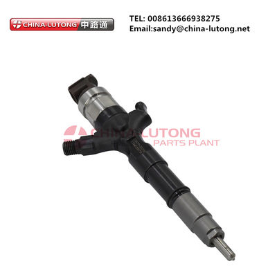 High quality TOYOTA Common rail injector DENSO 23670-0L110 for Hilux 2KD  Diesel Common Rail Fuel Injector 23670-0L110 295050-0540 For Toyota Hiace Hilux