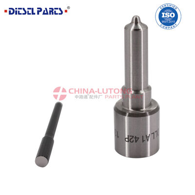DSLA 144P890 Diesel Engine Nozzle DSLA144P890 Oil Pump Nozzle DSLA 144 P 890 0433175250 for 0445110036 Automotive nozzles DSLA144P890