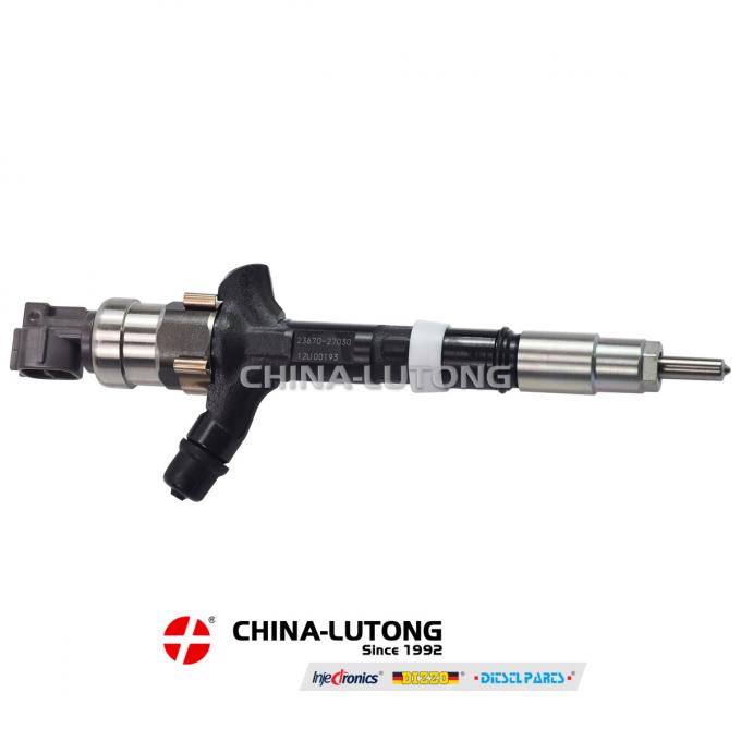 Commonrail fuel injector 23670-0L020,095000-8220 for Kun26 Hilux 3.0L ...